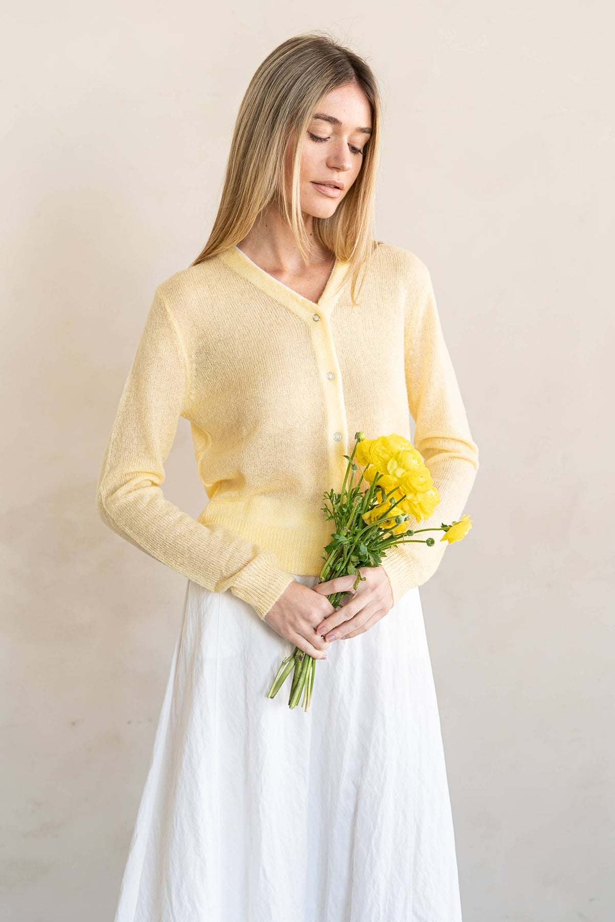 CONTRAST PIPED FINE GAUGE CARDIGAN