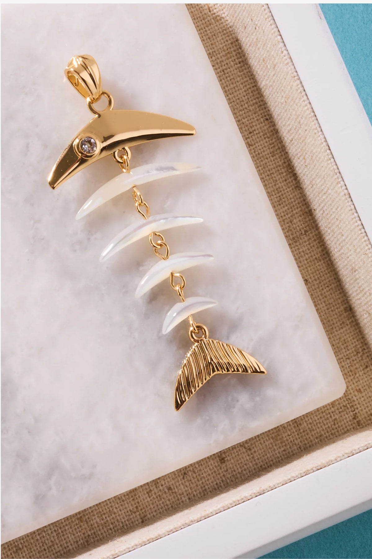 STRONG Mother of Pearl Fishbone Pendant - Gold Neck Cuff