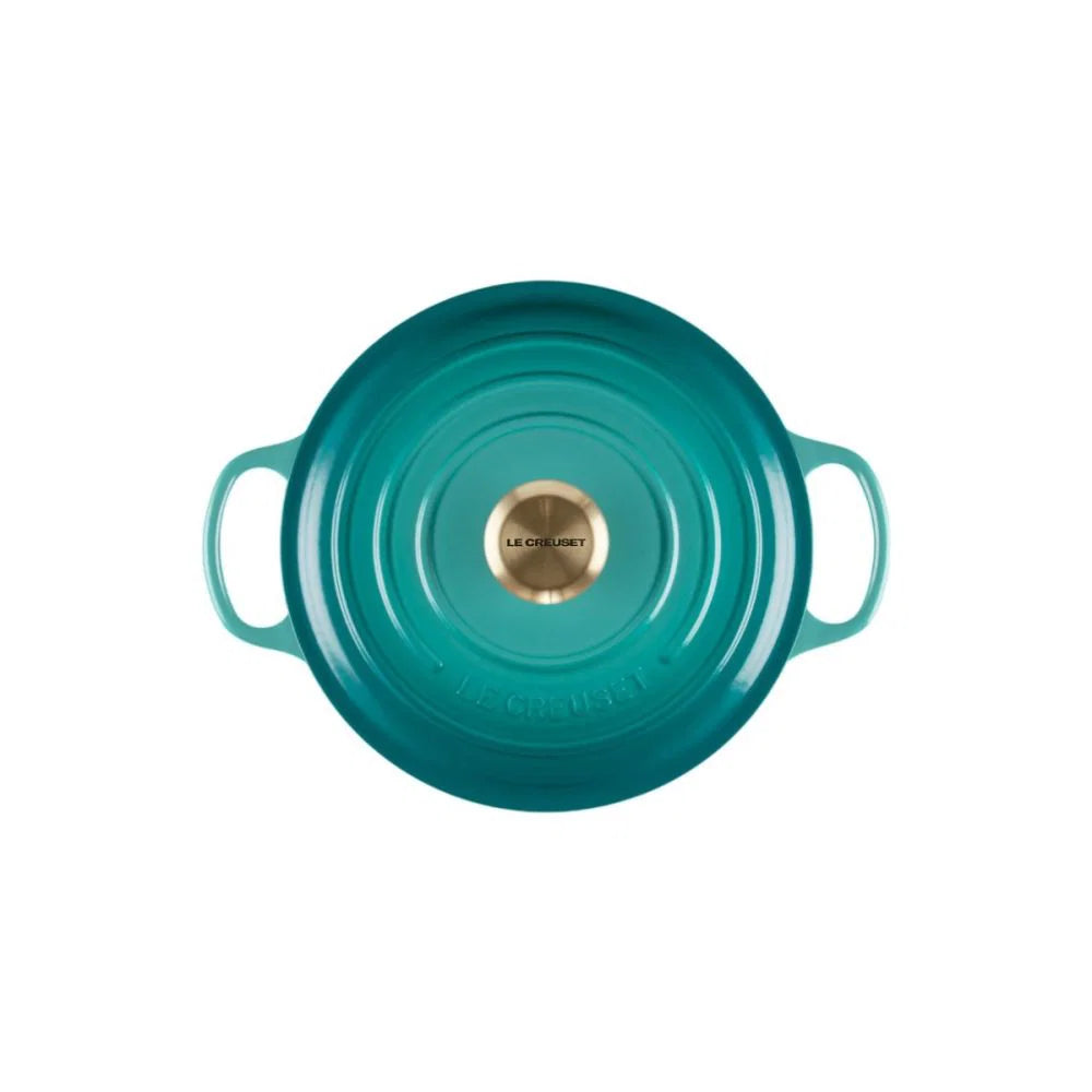 Signature Round Dutch Oven 5.5Qt - Bleu Riviera - Signature Light Gold